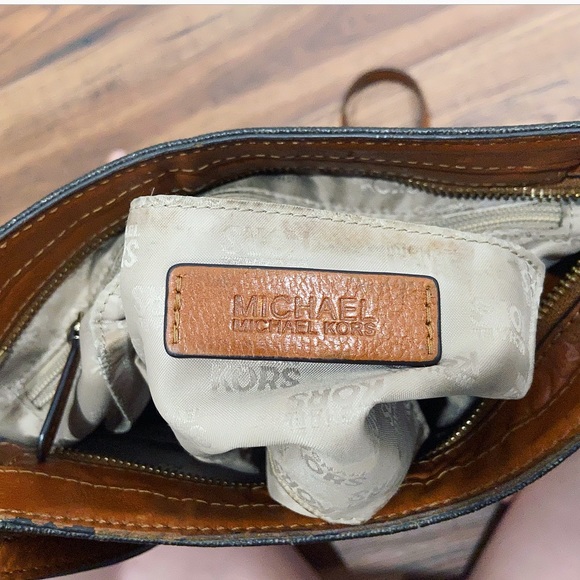 Michael Kors Brown Monogram Handbag - Picture 8 of 8